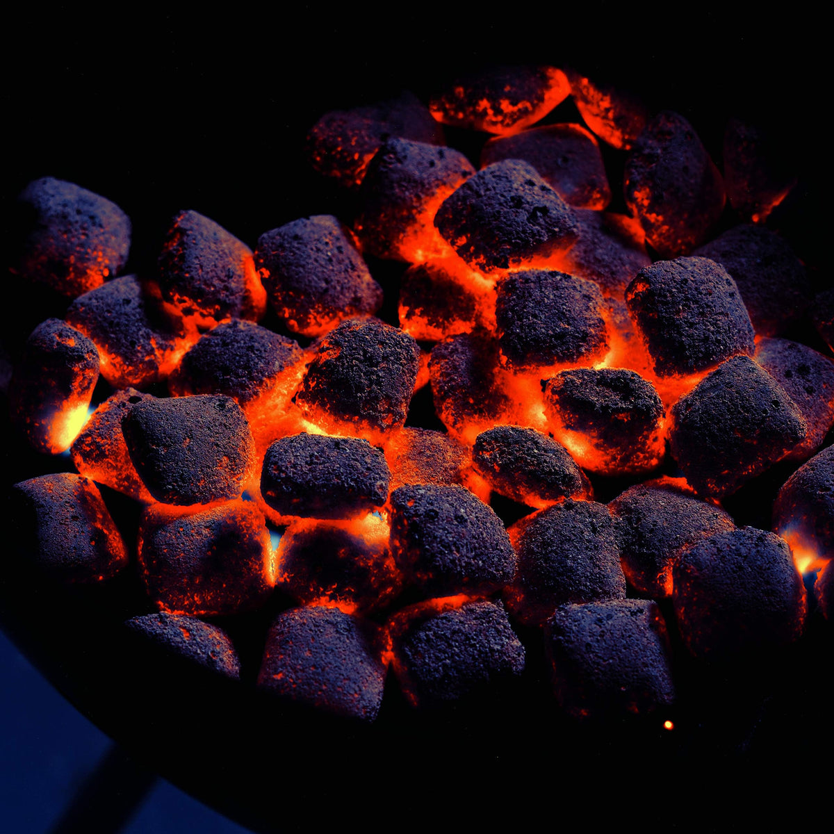 Weber Rapidfire Chimney Starter for Charcoal briquettes (7416) đ All In One Marketplace Canada