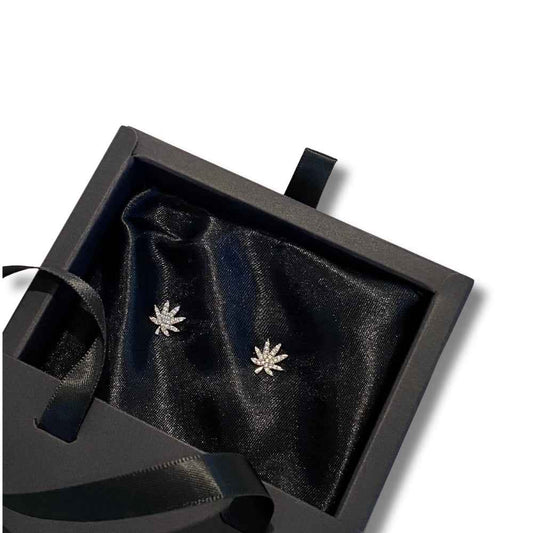 SILVER CANNABIS LEAF EARRING