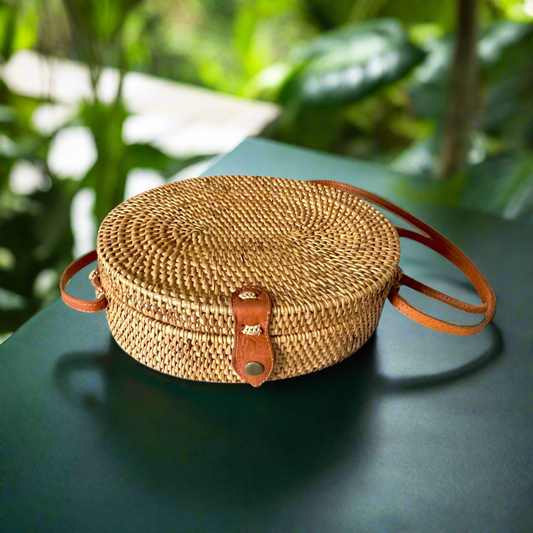 Oval Rattan Purse - Natural