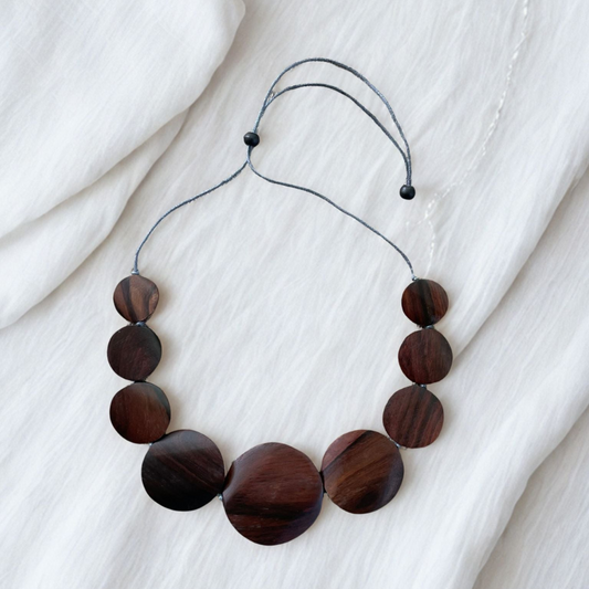 Wooden Graduated Disc Necklace - Natural Wood