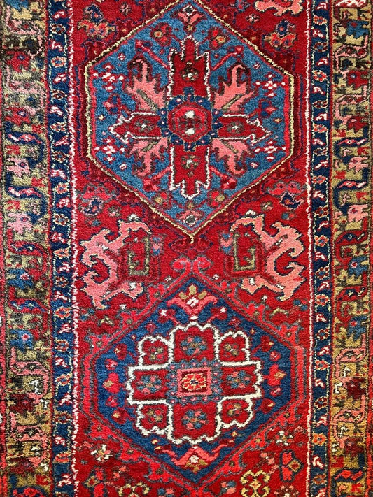 Persian Meshkin Läufer | 328 x 97 cm