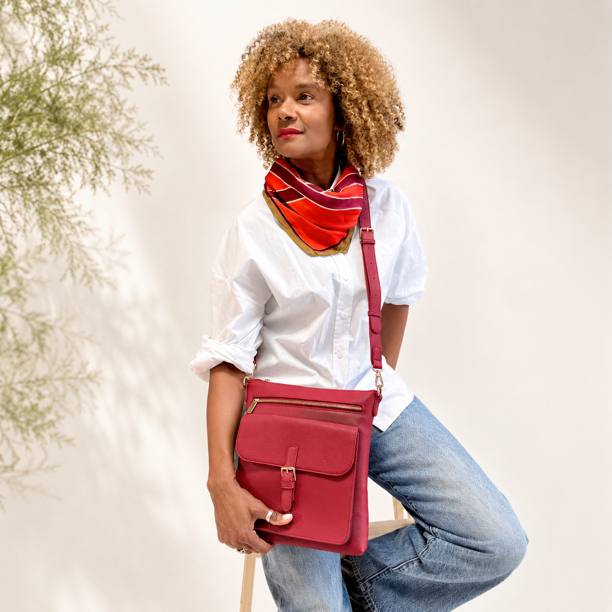 Dawn Crossbody Messenger