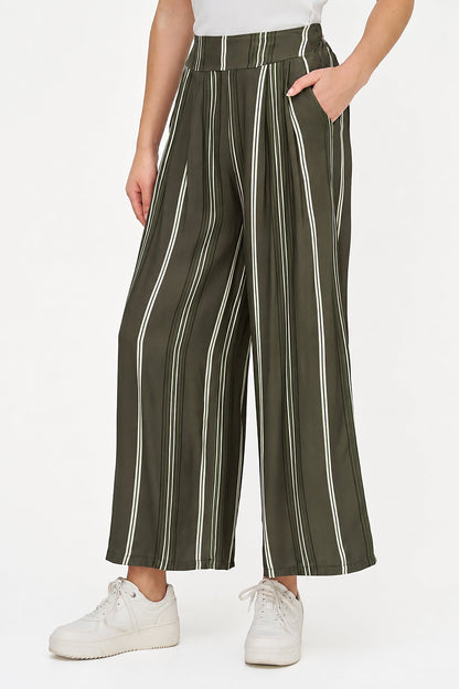 Women's Printed Woven Wide-Leg Pull-On Pants with Side Pockets