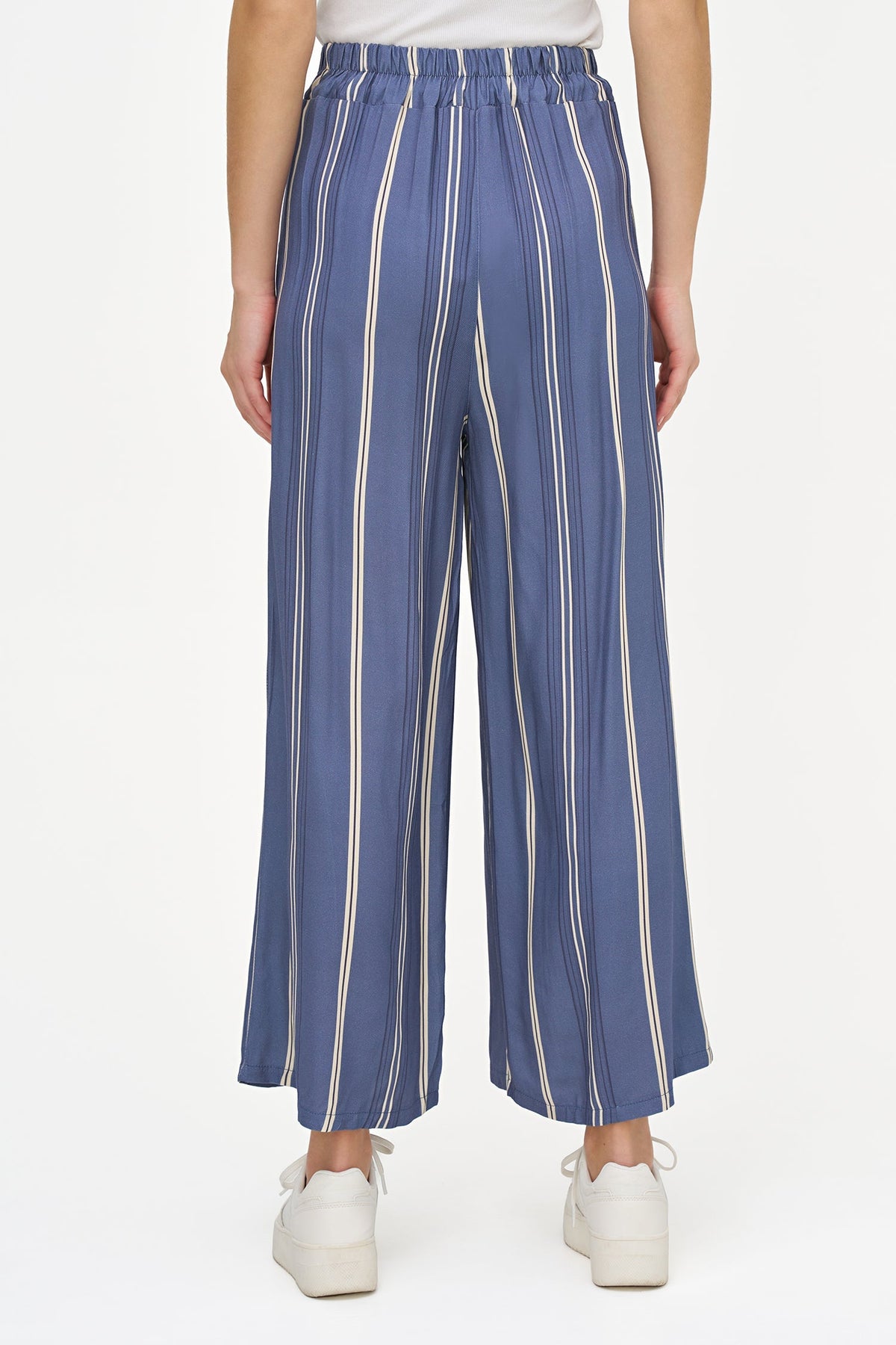 Women's Printed Woven Wide-Leg Pull-On Pants with Side Pockets