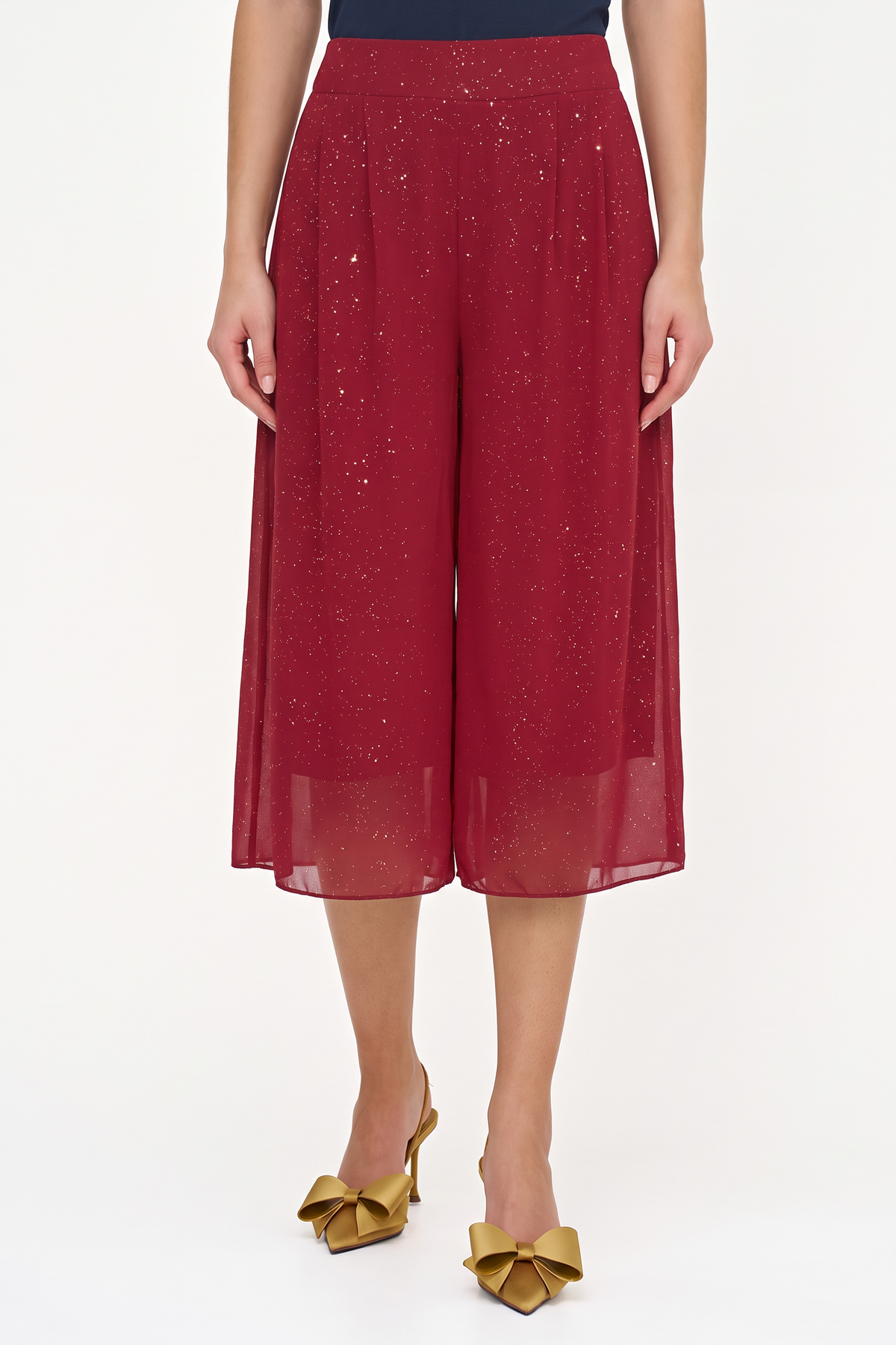 Women's Foil-Printed Woven Pull-On Gaucho Capri Pants