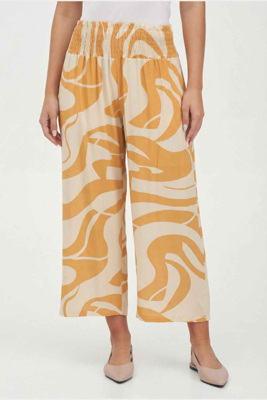 Women's Woven Capri Trousers
