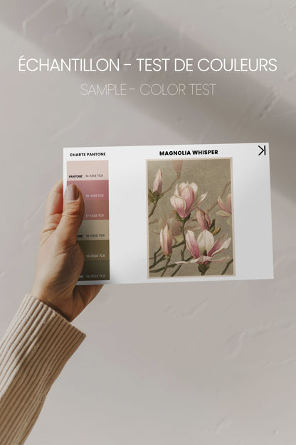 MAGNOLIA WHISPER, Giclée auf Leinwand aufgezogen