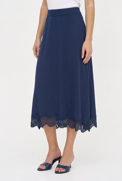 Women's Fine Knit Pull-On A-Line Skirt with Lace Trim