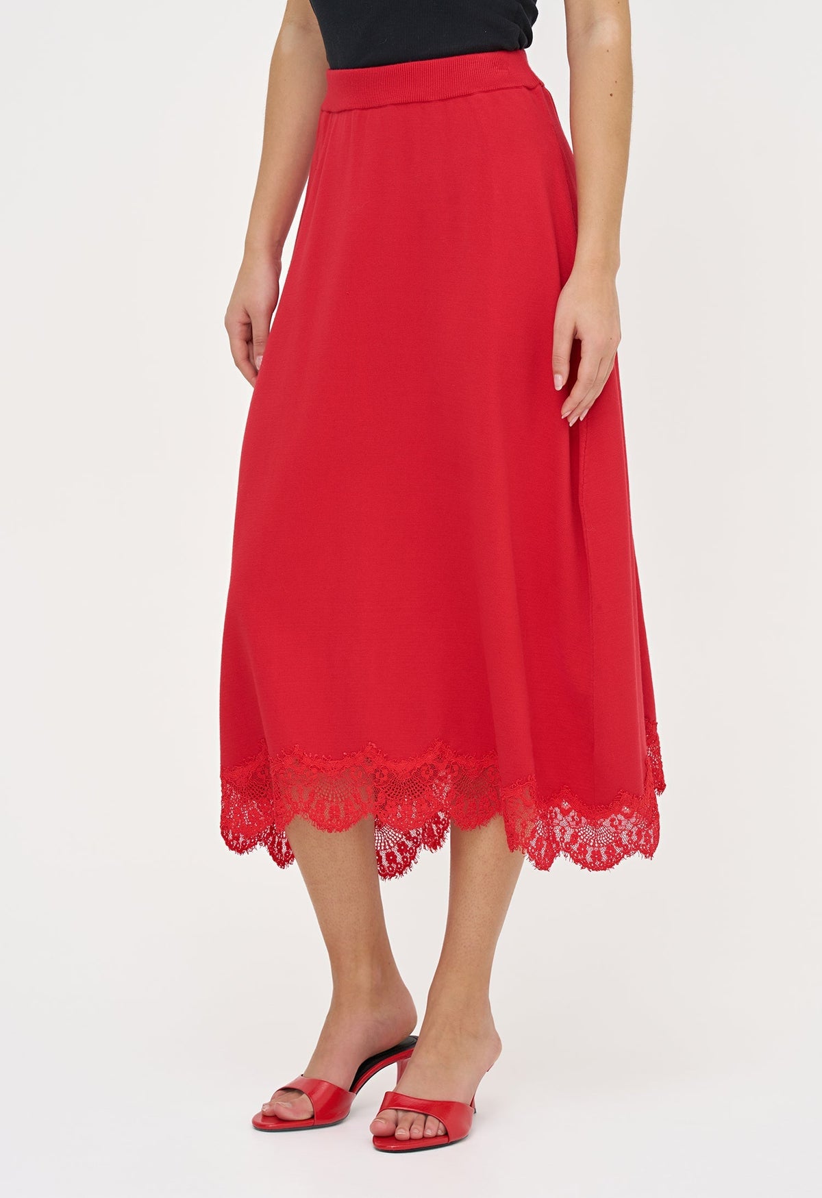 Women's Fine Knit Pull-On A-Line Skirt with Lace Trim