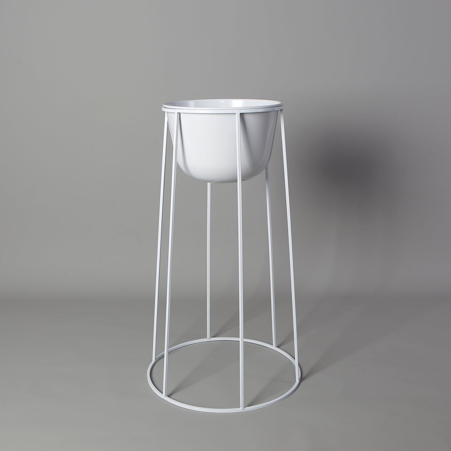 Nura White Raised Metal Pot Planter 2.5’