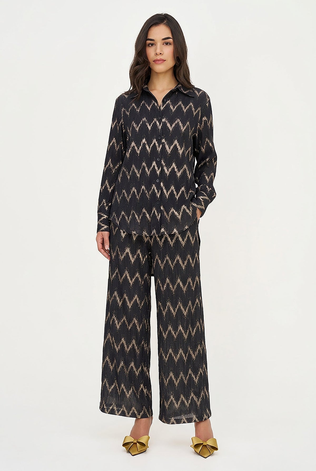 Women's Foil Zigzag-Stripe Button-Down Tunic Shirt with Removable Cami