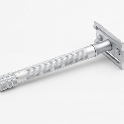 Merkur 3-Piece DE Safety Razor, Closed Comb, Knurled Extra Long Handle, Matte Chrome