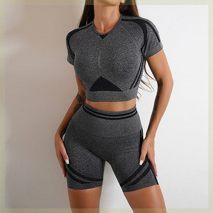 Women’s Seamless Sports Set – Workout Outfit with Booty Yoga Pants