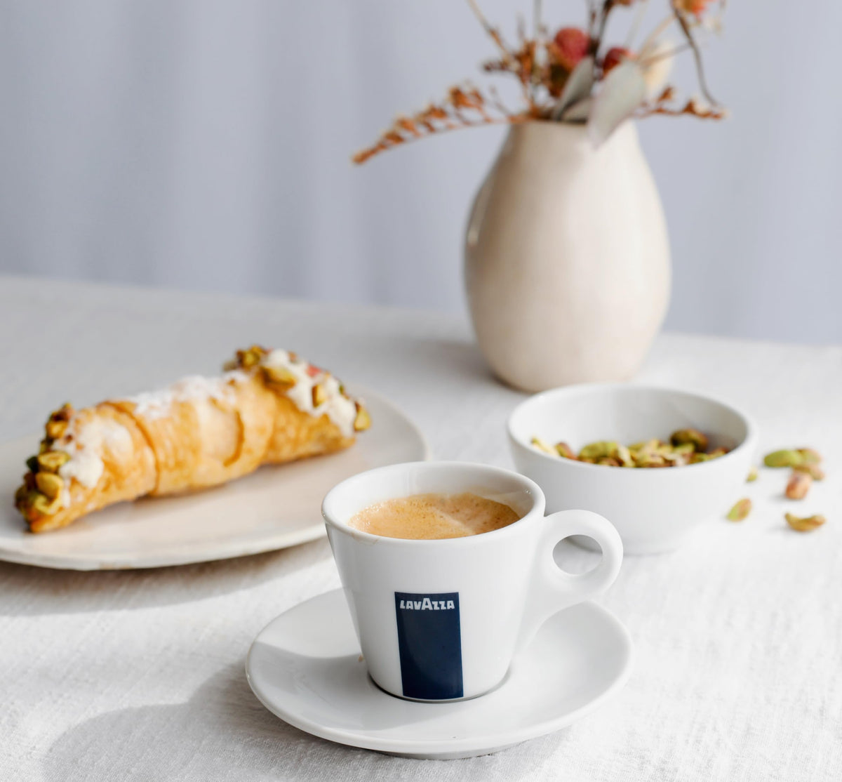 Lavazza Blue Single Espresso Top Class Coffee Capsules (Pack of 100) - Instant Coffee Pods for Lavazza Coffee Machines (Pack of 100) 🍁 All In One Marketplace Canada