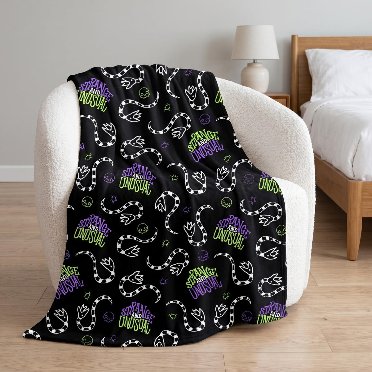 Franco Collectibles Beetlejuice Halloween Goth Strange & Unusual Bedding Super Soft Cozy Plush Throw, 46 in x 60 in, (Officially Licensed Product)