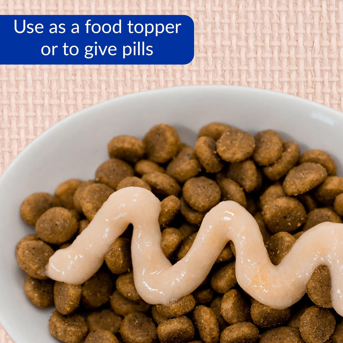 INABA Churu Cat Treats, Lickable, Squeezable Creamy Purée Cat Treat with Green Tea Extract & Taurine, 14 Grams Each Tube, 24 Tubes (4 per Pack), Chicken Recipe 🍁 All In One Marketplace Canada