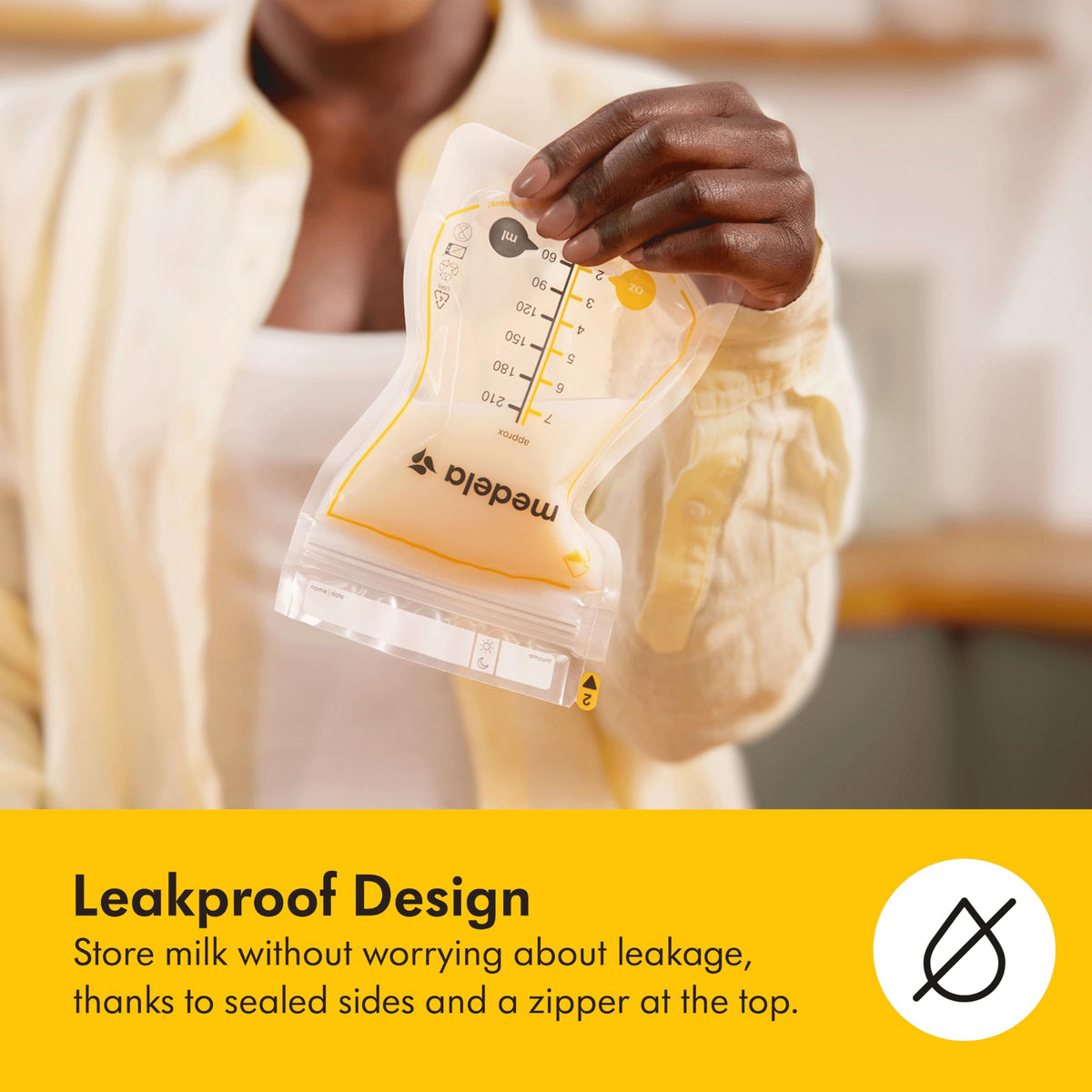 Medela Easy Pour Disposable Breast Milk Storage Bags, 7 oz/210 ml Capacity, Leakproof Design with Milk Protection, Made Without BPA, Pack of 200 🍁 All In One Marketplace Canada