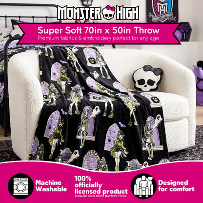 Monster High Halloween Throw, Super Soft Cozy Plush Blanket, 50" x 70", (Officially Licensed Product) by Franco