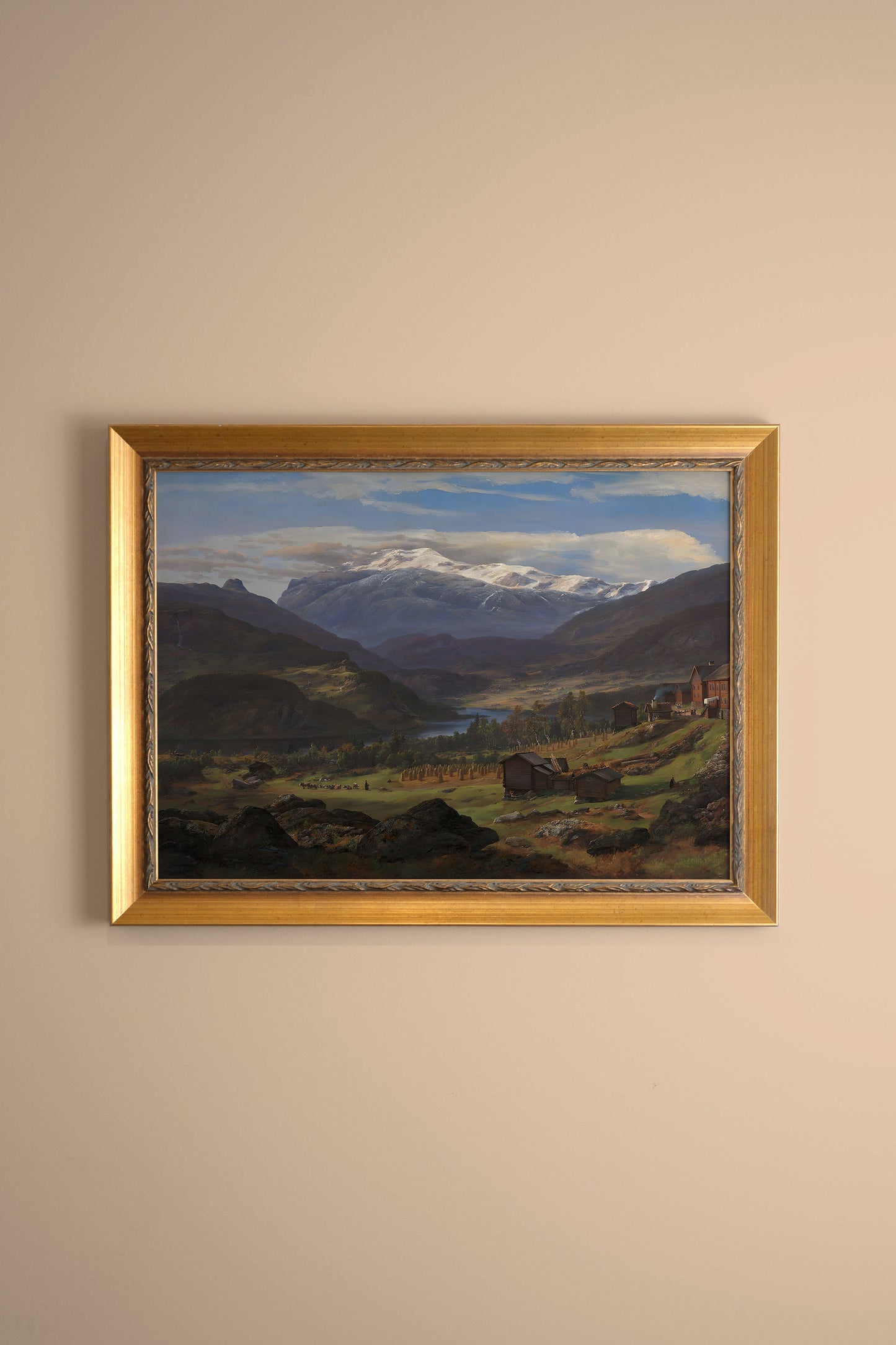 GIPFELHAUCH, VERGOLDETER VINTAGE-RAHMEN