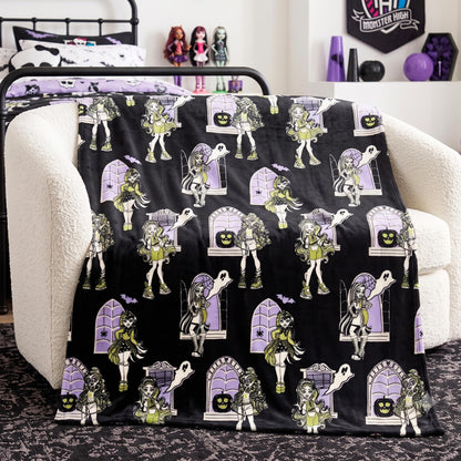 Monster High Halloween Throw, Super Soft Cozy Plush Blanket, 50" x 70", (Officially Licensed Product) by Franco