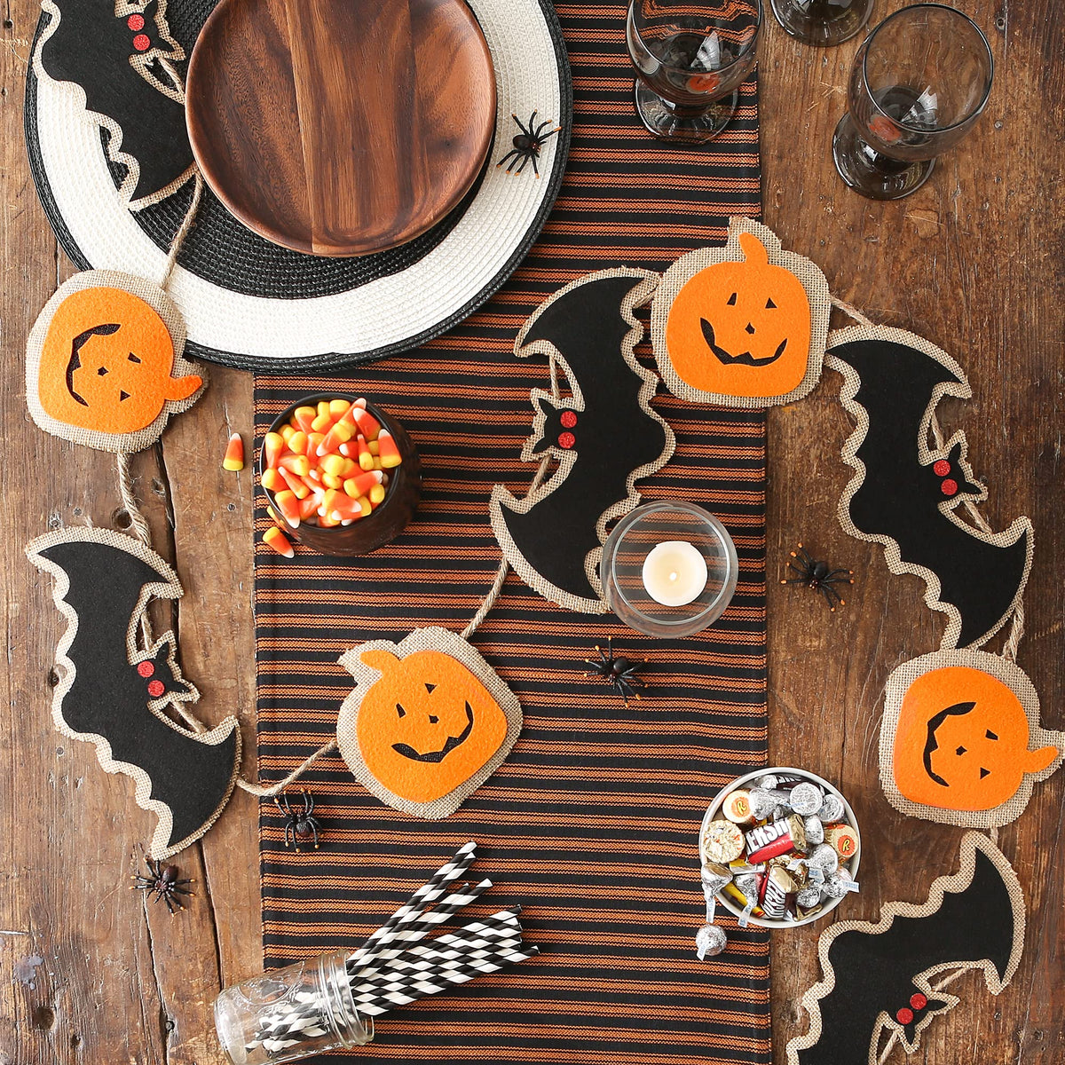 DII Fall Home & Party Décor Spooky Halloween Decorations Indoor & Front Porch, Garland, 72-Inch Length, Bat & Pumpkin