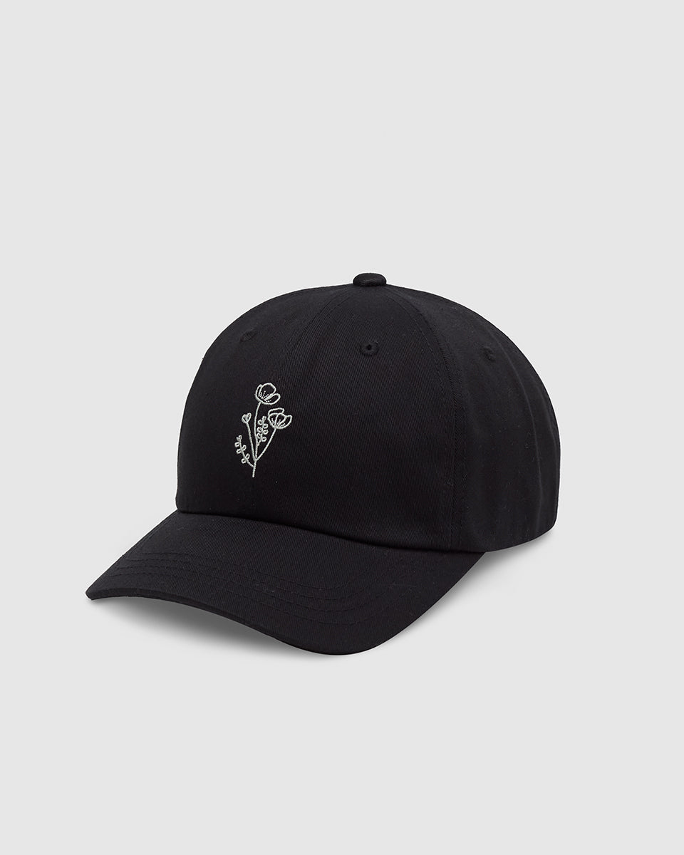Bestickte Basecap mit Blumenmotiv