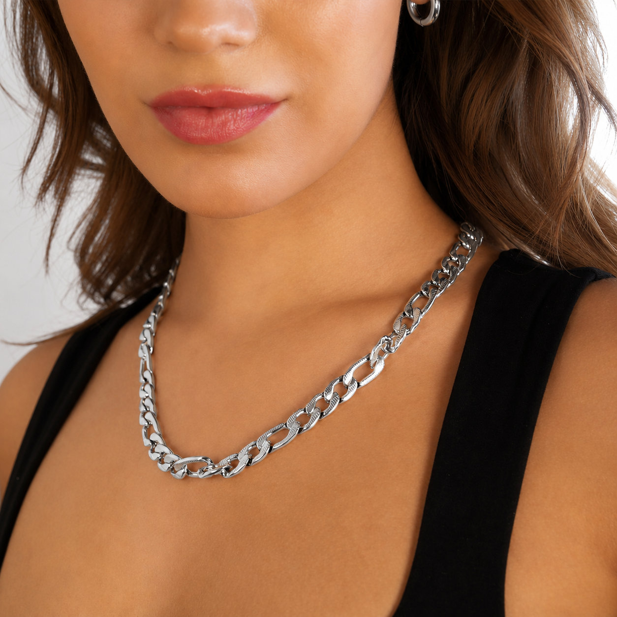CHAPORA Silver (White Gold): Textured Cuban-Link Chunky Chain Necklace for Men & Women