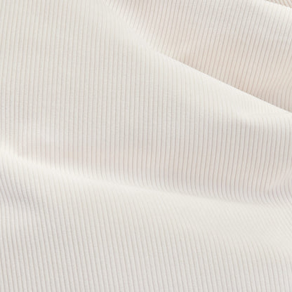 <p>Sitzsack aus Feincord<br> Für Innenbereiche</p>
