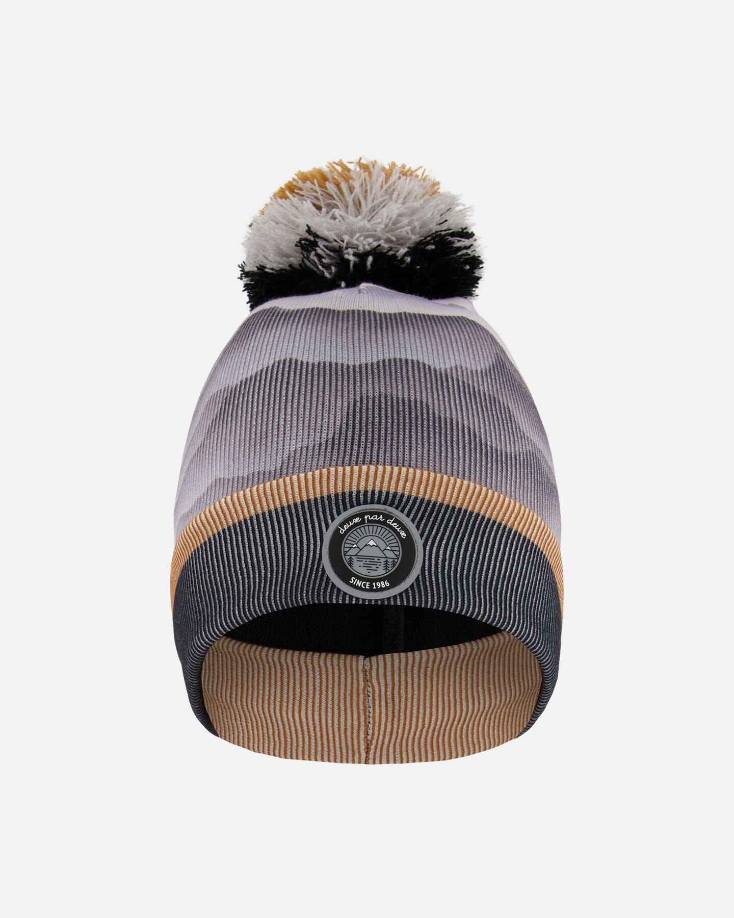 Knit Hat Gray With Mountains