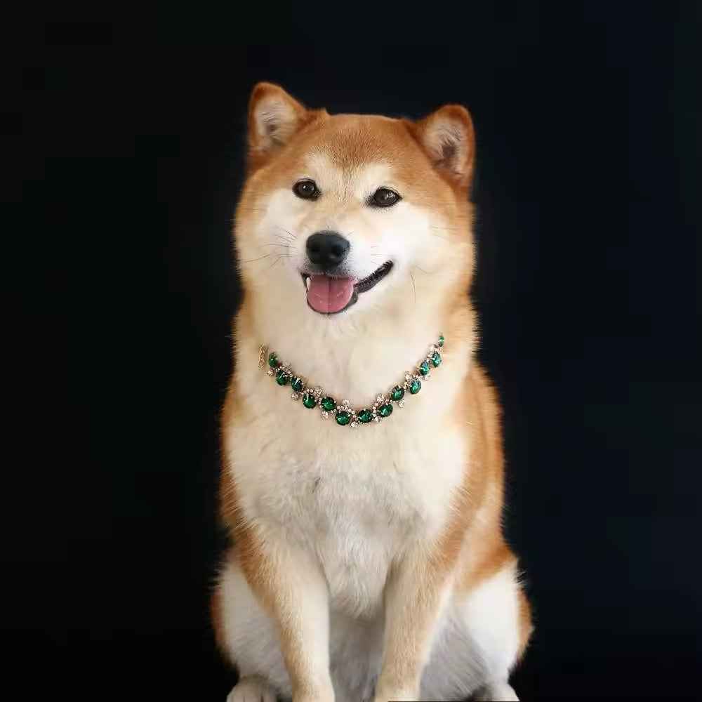 Emerald Dog Necklace – Luxury Rhinestone Pet Necklace