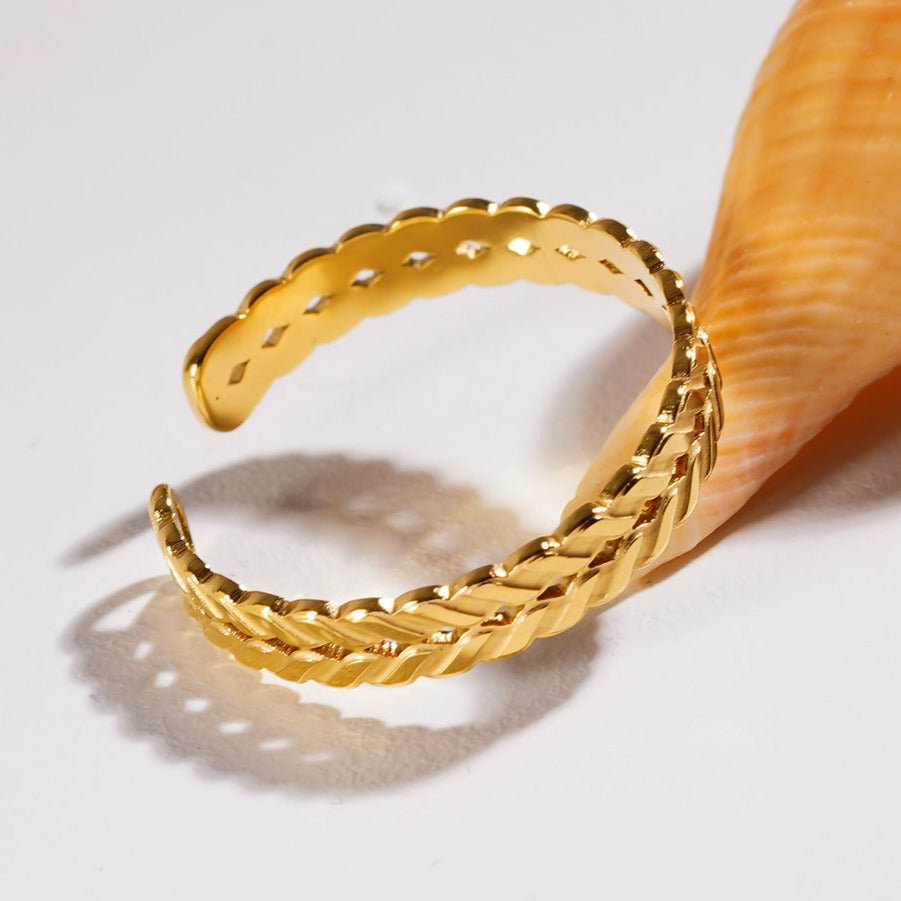 LUCAS Gold: Double Stacked Herringbone Design Textured Ring