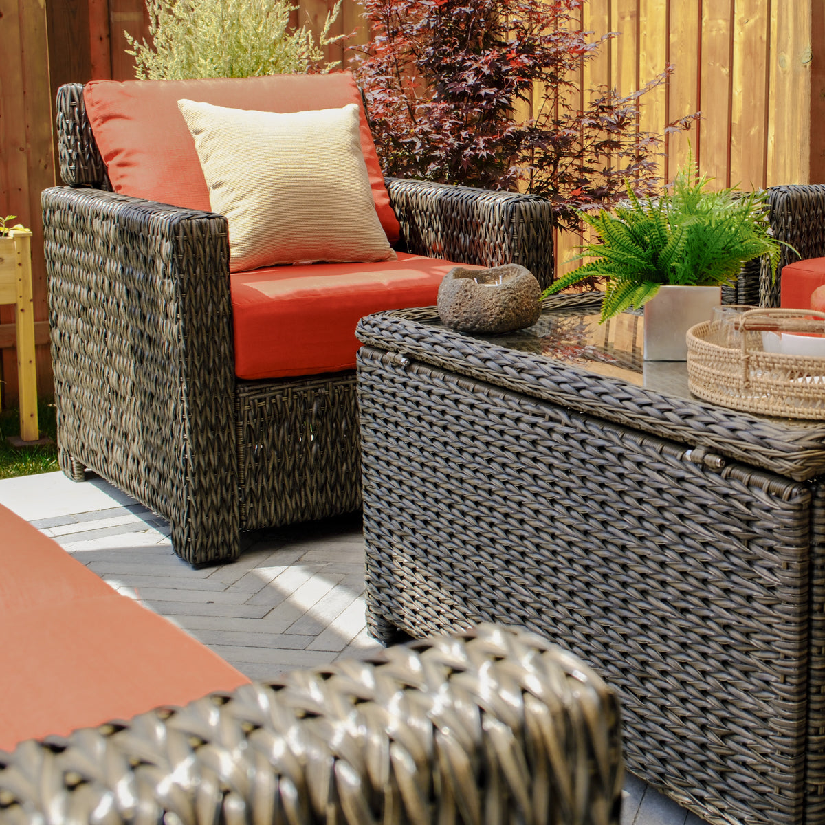 Laguna Point 5-Piece Wicker Outdoor Conversational Loveseat Set - AURABAGS SHOP