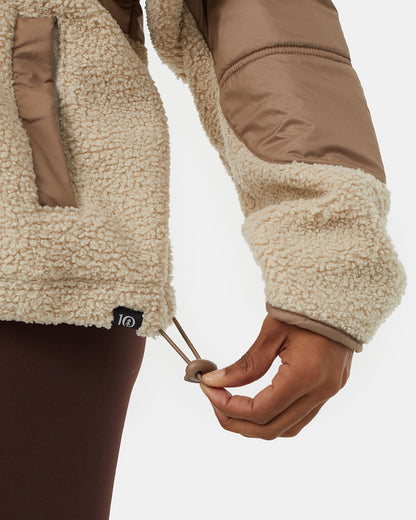 Recycelter Bouclé-Hoodie mit durchgehendem Druckknopfverschluss