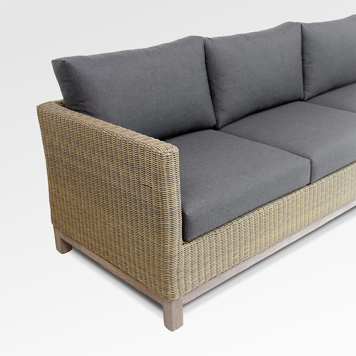 Olive 6-Sitzer Ecksofa mit Sunbrella® Spectrum Carbon Polstern