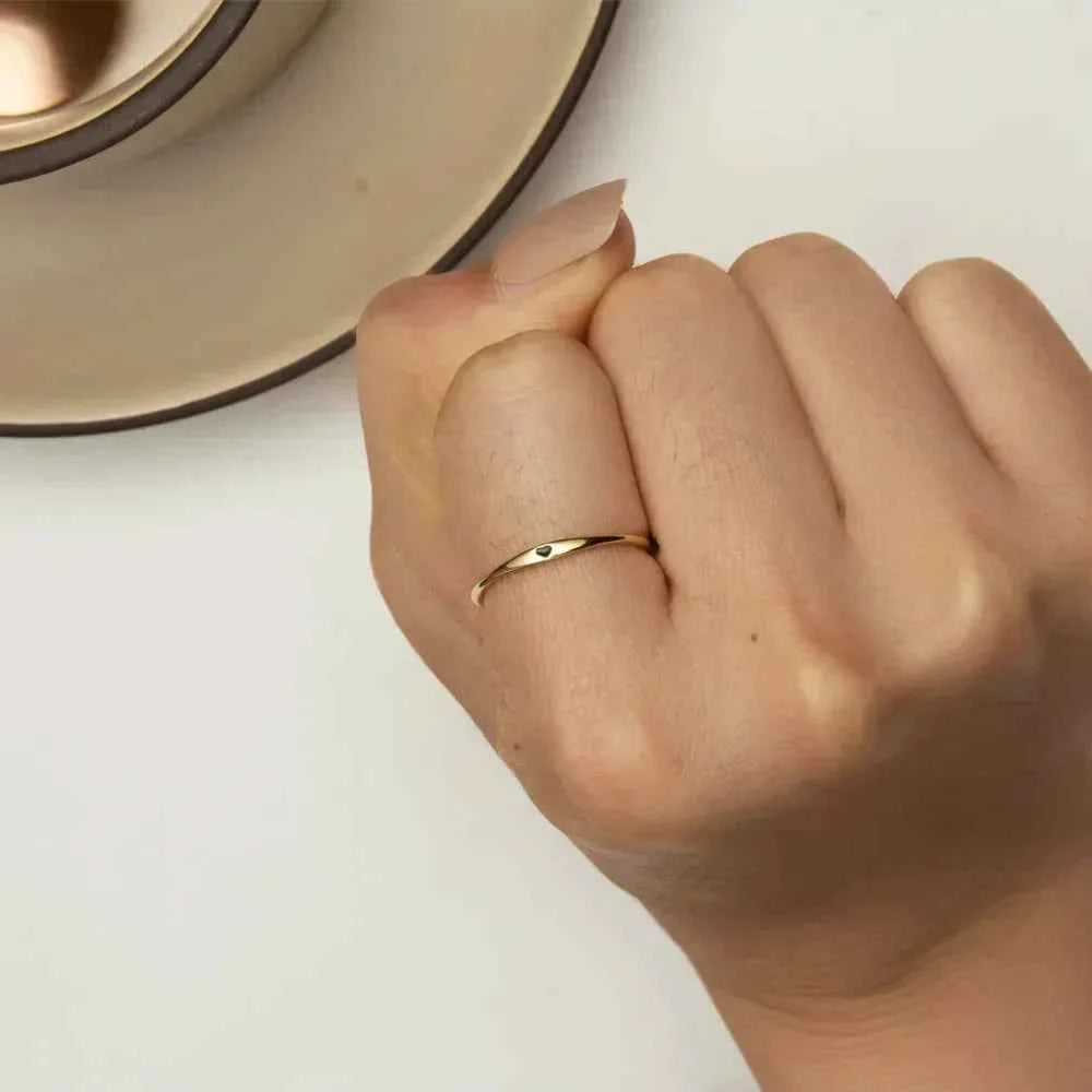 925 Sterling Silver Heart Wedding Band - Symbol Of Love, Stackable Promise Ring In 2 Colors (Size 5-10)