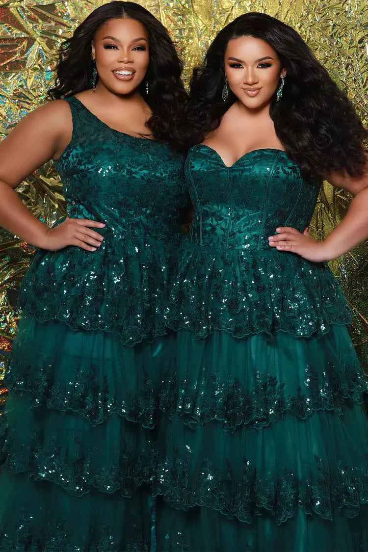 PLUS SIZE RUFFLE DRESS