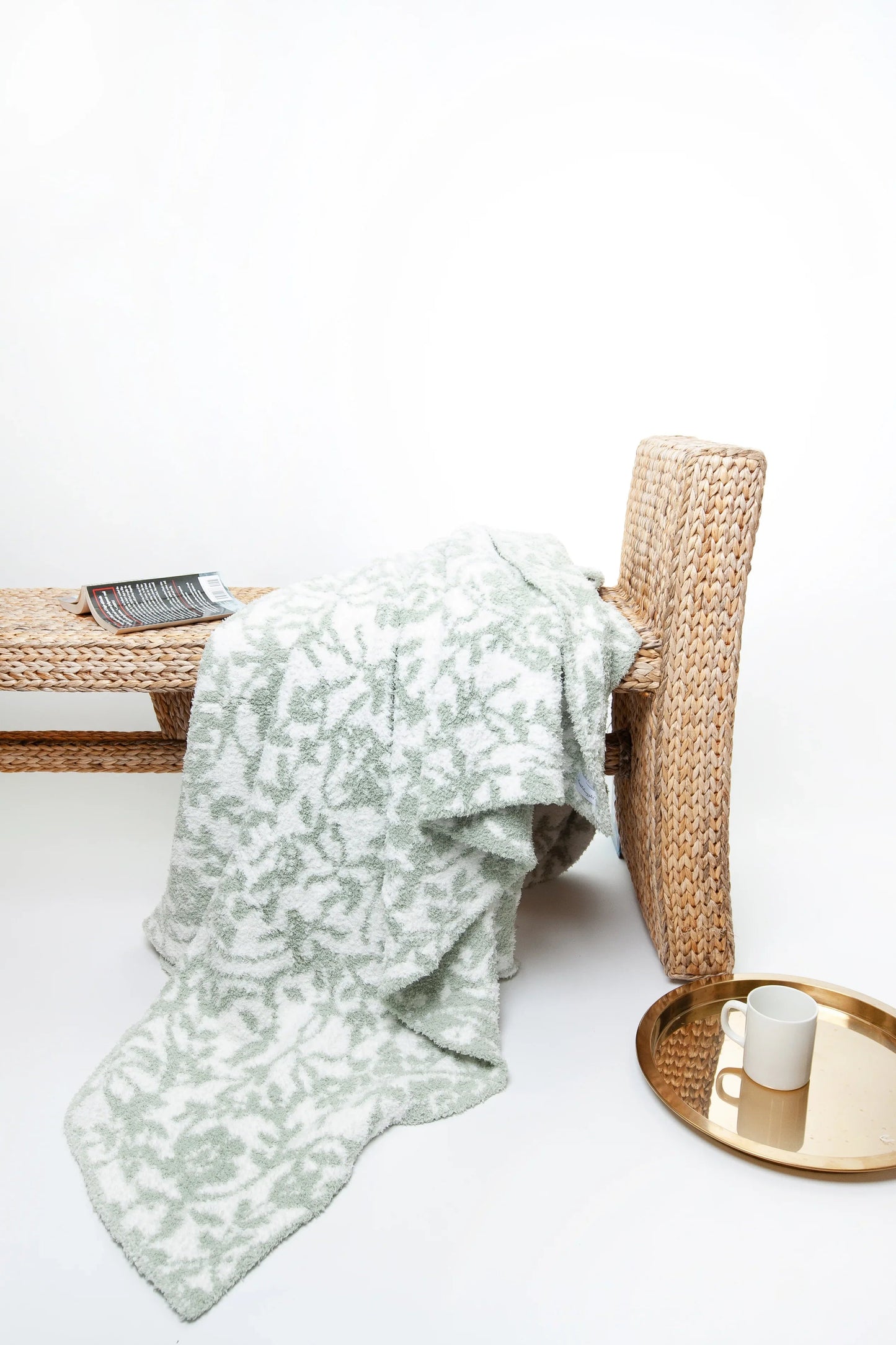 Desert Sage & White Fairy Garden Vine Print Extended Throw