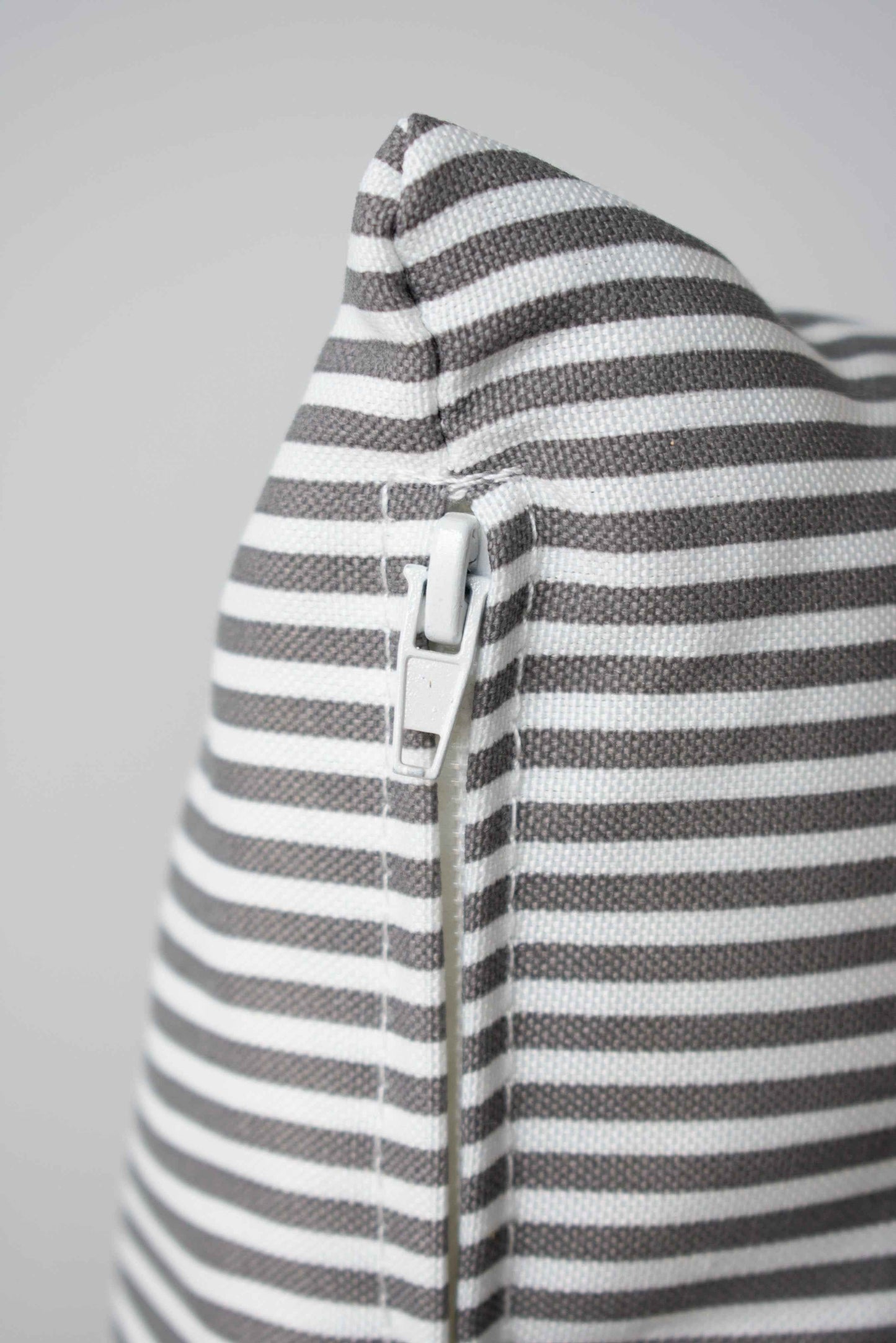 OUTDOOR PILLOW - GREY STRIPE 20"