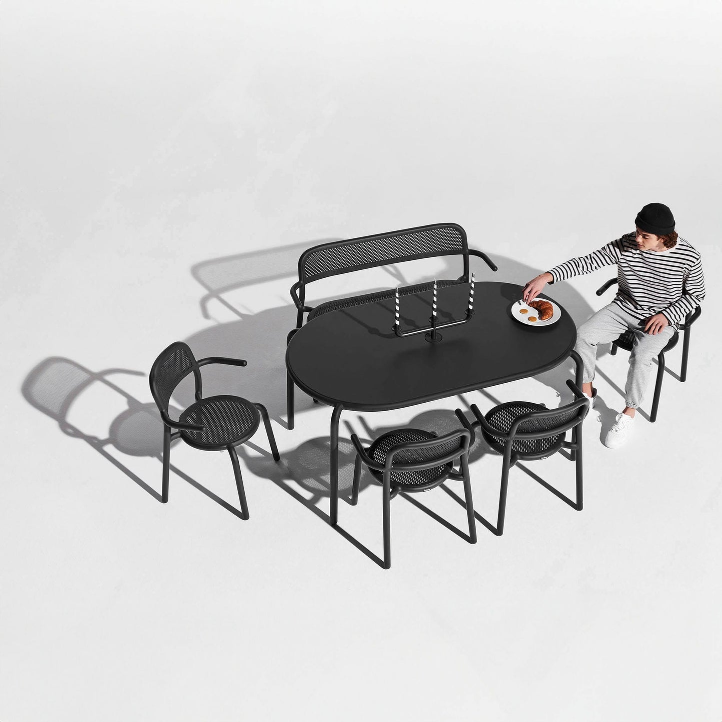 Toní Tavolo<br> Bis zu 6 Personen