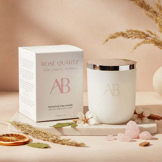 Rosenquarz-Minikerze mit Selbstmitgefühl- & Sandelholzduft von Aromabotanical