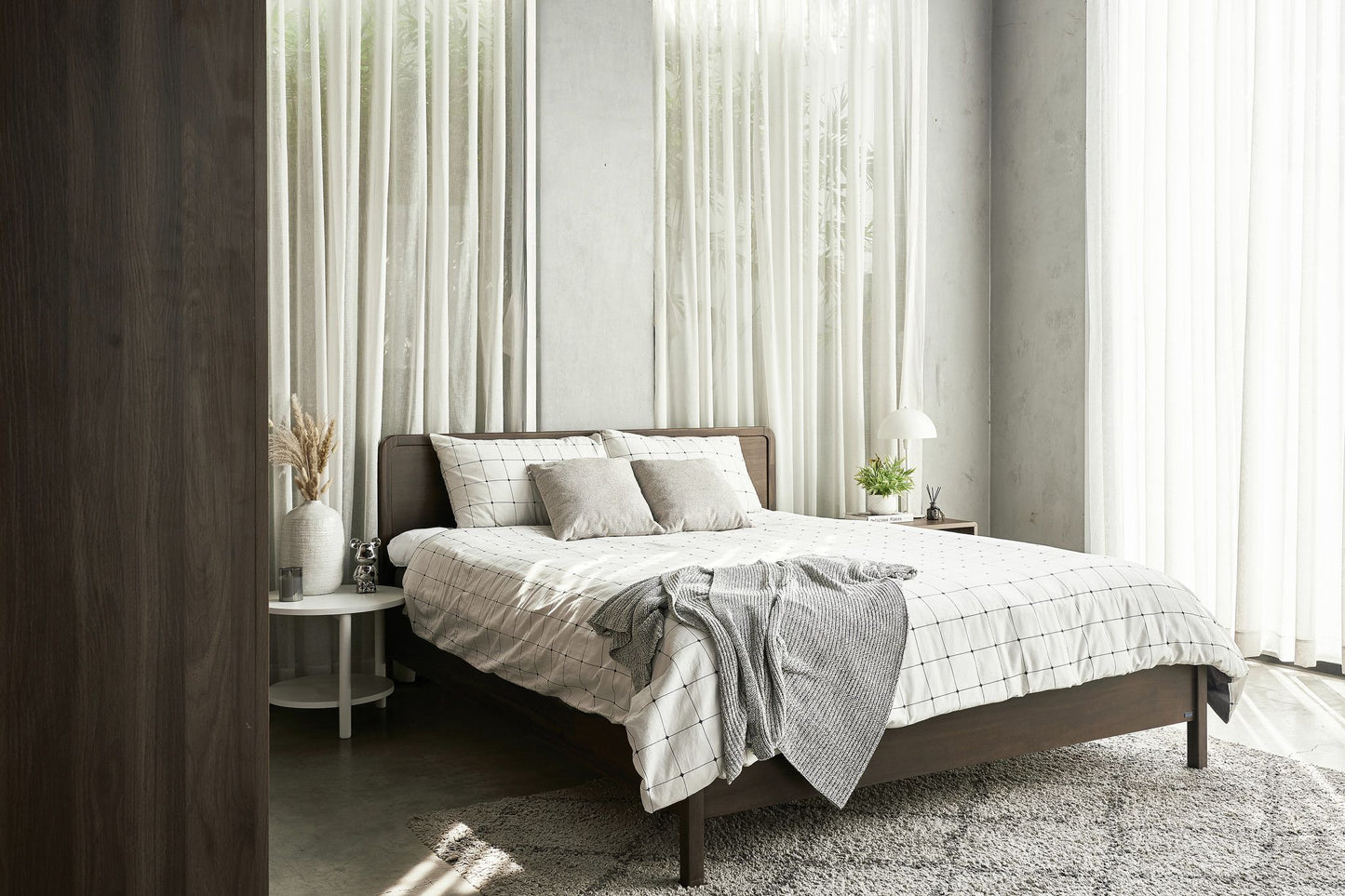 Dalumd 301 Acacia Wood Minimalist Bed