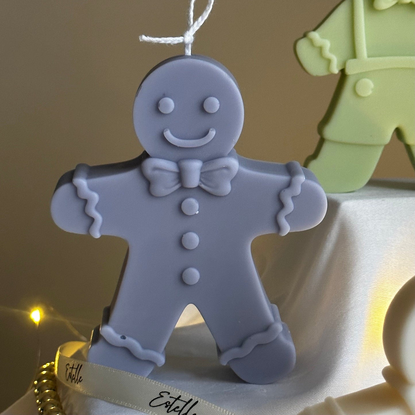 Hand Poured Gingerbread Soy Candle: Christmas Decor Gift