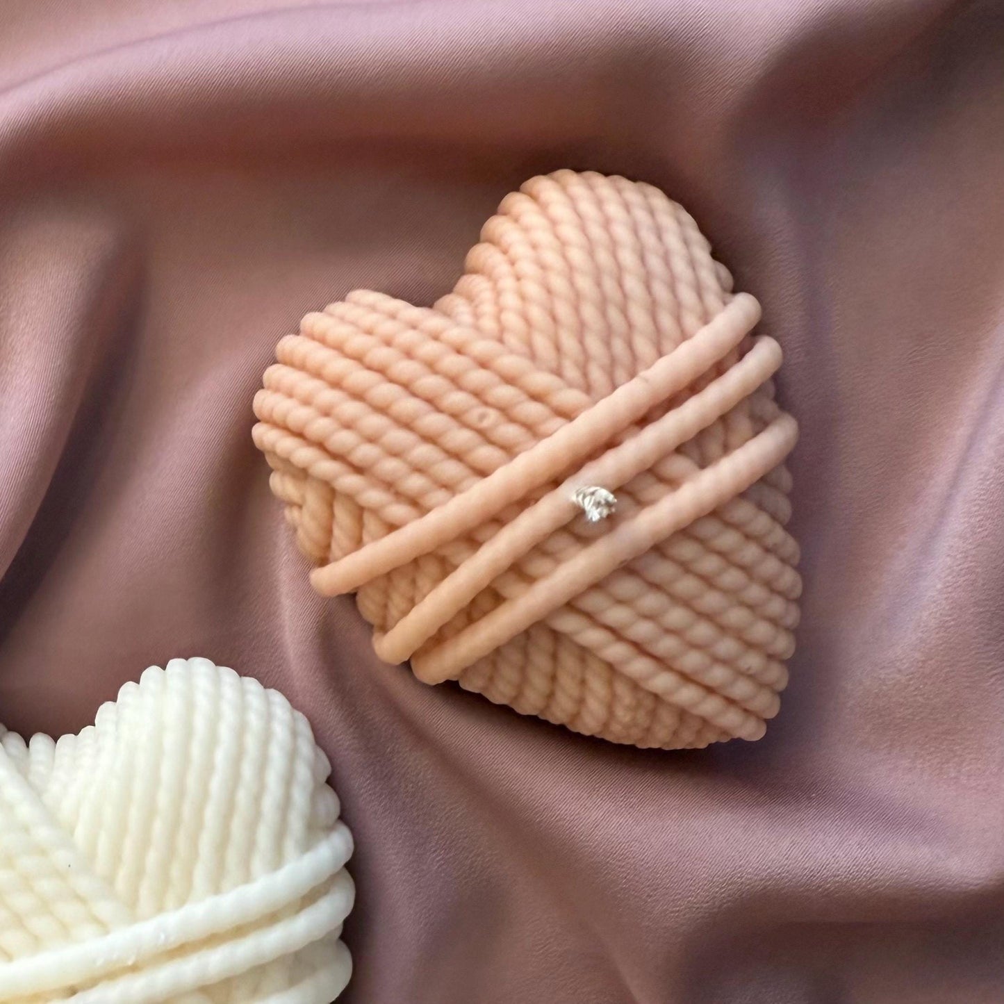 Knitting Wool Heart Soy Candle: Handmade Home Decor Gift