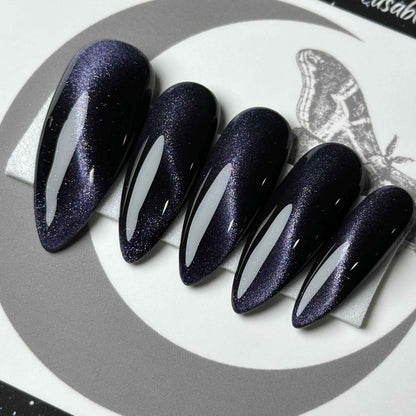 Midnight Cat Eye