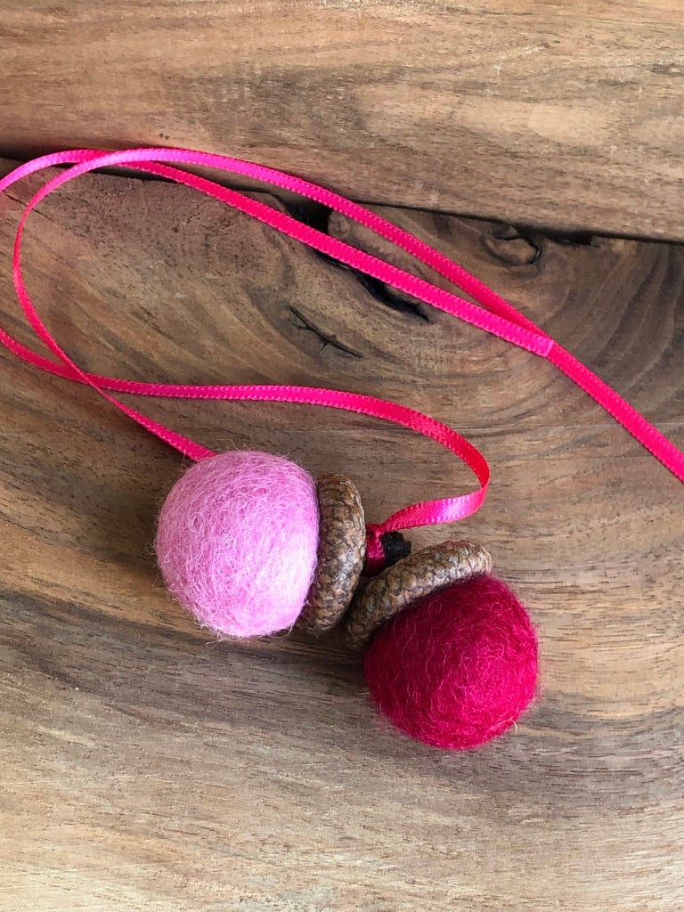 Double Felted Acorn | Fuchsia & Raspberry | Aromatherapy Diffuser