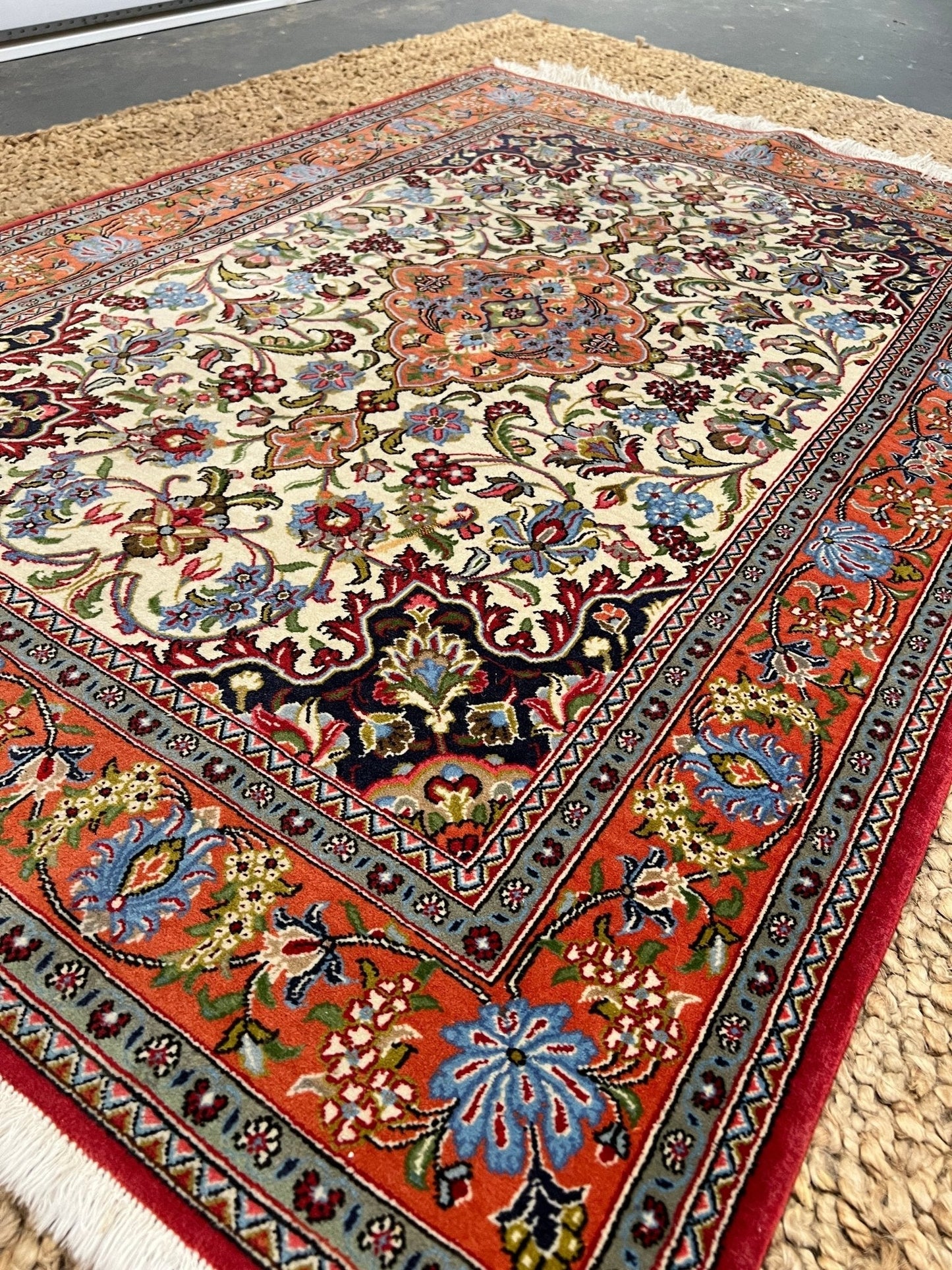 Qom | 155 x 109 cm